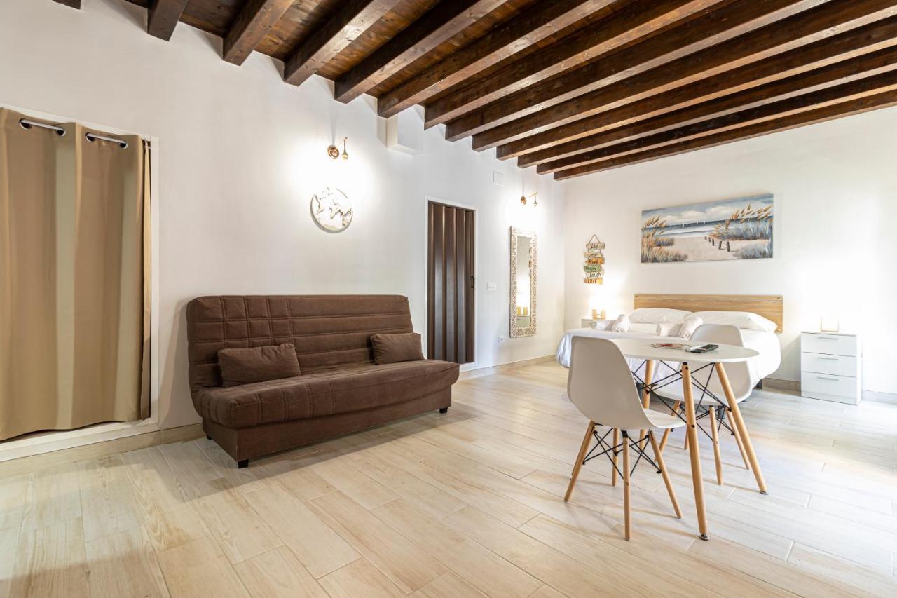 Allo Apartments Plateros Centro Jacuzzi Comunitario Jerez de la Frontera Ngoại thất bức ảnh